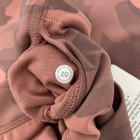 Lululemon Align Crop 21” Size 20 Heritage 365 Camo Brier Rose Multi High Rise - Picture 8 of 8